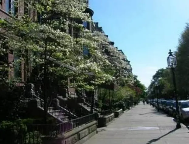 The College Club of Boston hotel detail image 3