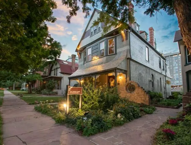 Queen Anne Bed And Breakfast hotel detail image 2