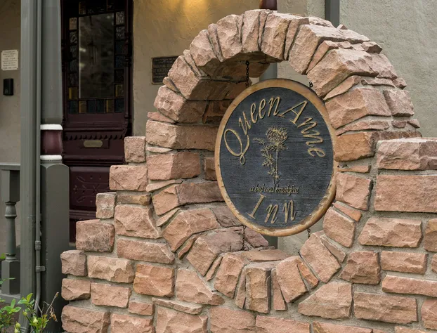 Queen Anne Bed And Breakfast hotel detail image 3