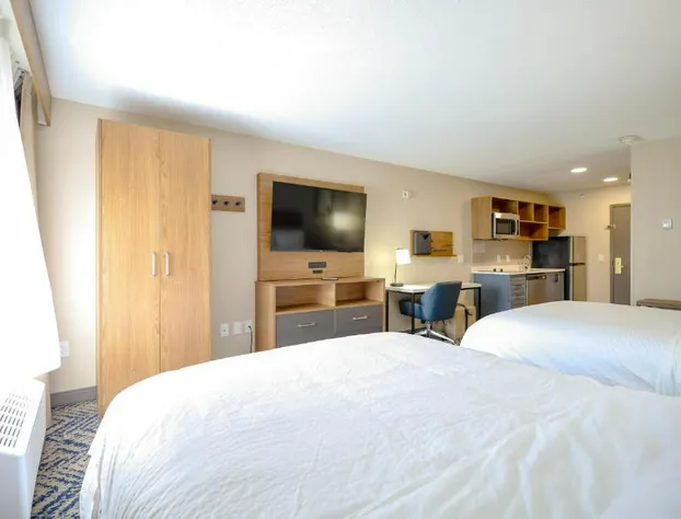 Beachwood Extended Suites hotel detail image 3