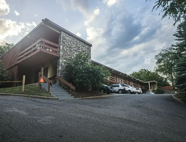 The Mountaineer Inn hotel detail image 3