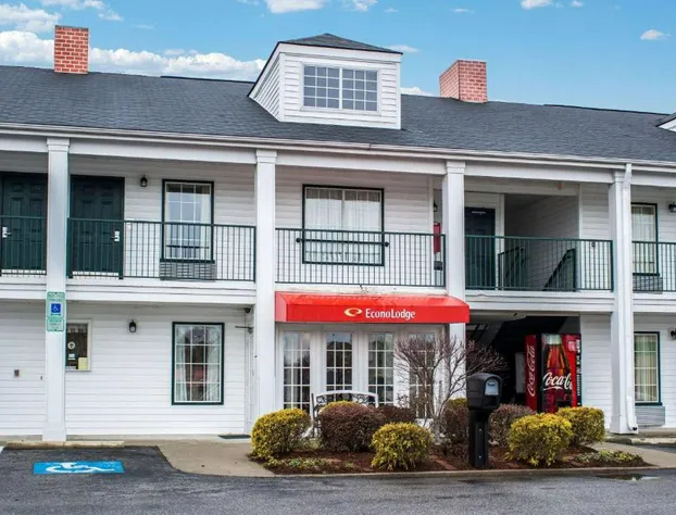 Econo Lodge Greenville hotel detail image 1