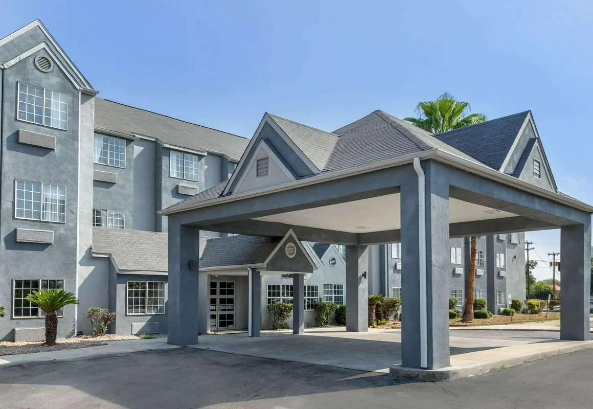 Quality Inn Downtown - near Market Square hotel hero