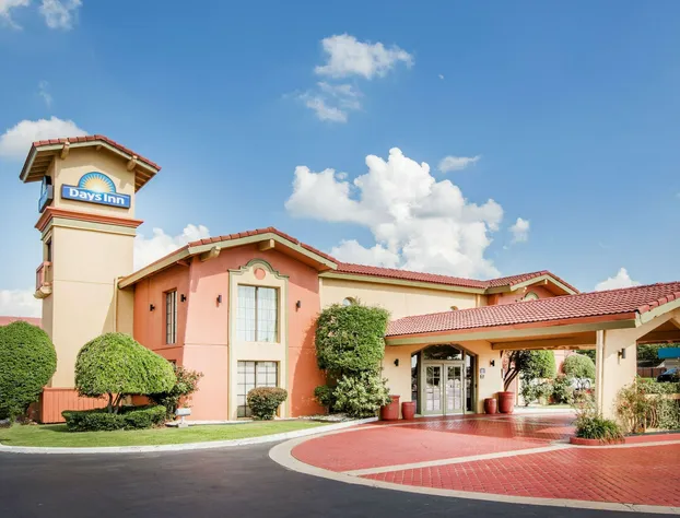 Days Inn by Wyndham Little Rock/Medical Center hotel detail image 2