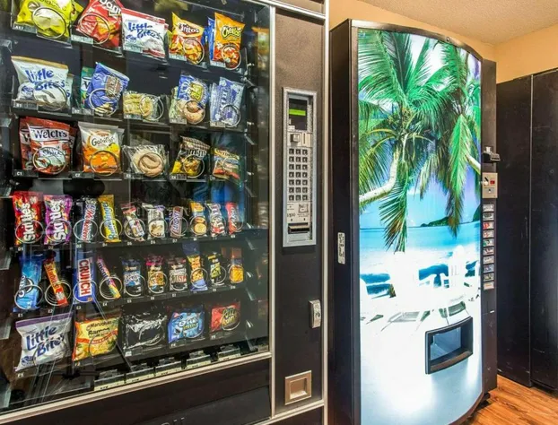 Suburban Studios Kennesaw-Marietta North hotel detail image 2