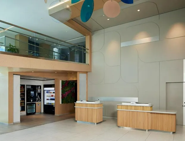 Courtyard by Marriott Santa Barbara Downtown hotel detail image 2