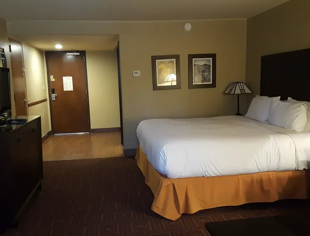 DoubleTree By Hilton Phoenix- Tempe hotel detail image 2