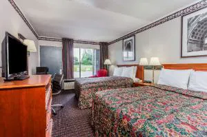 Days Inn by Wyndham Seymour hotel detail image 1