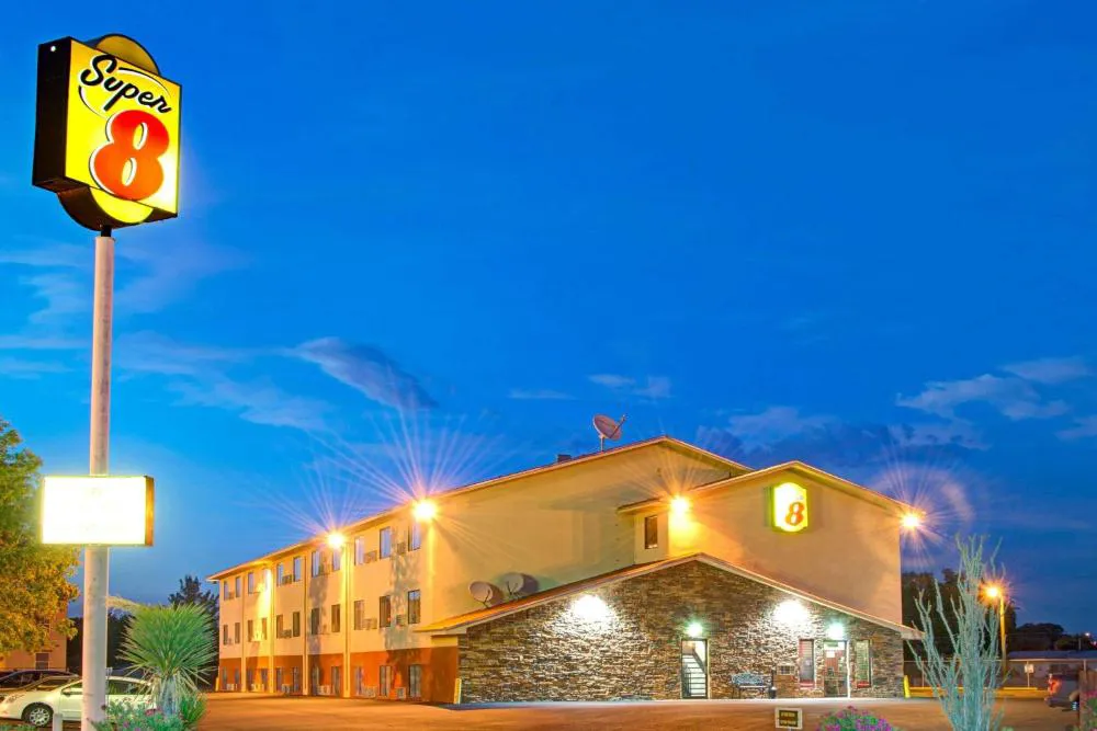 Super 8 by Wyndham Las Cruces University Area hotel hero