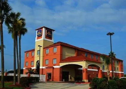 Best Western Orange Inn & Suites hotel hero