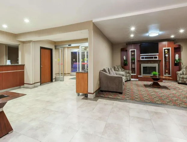 Travelodge by Wyndham Sylmar CA hotel detail image 3