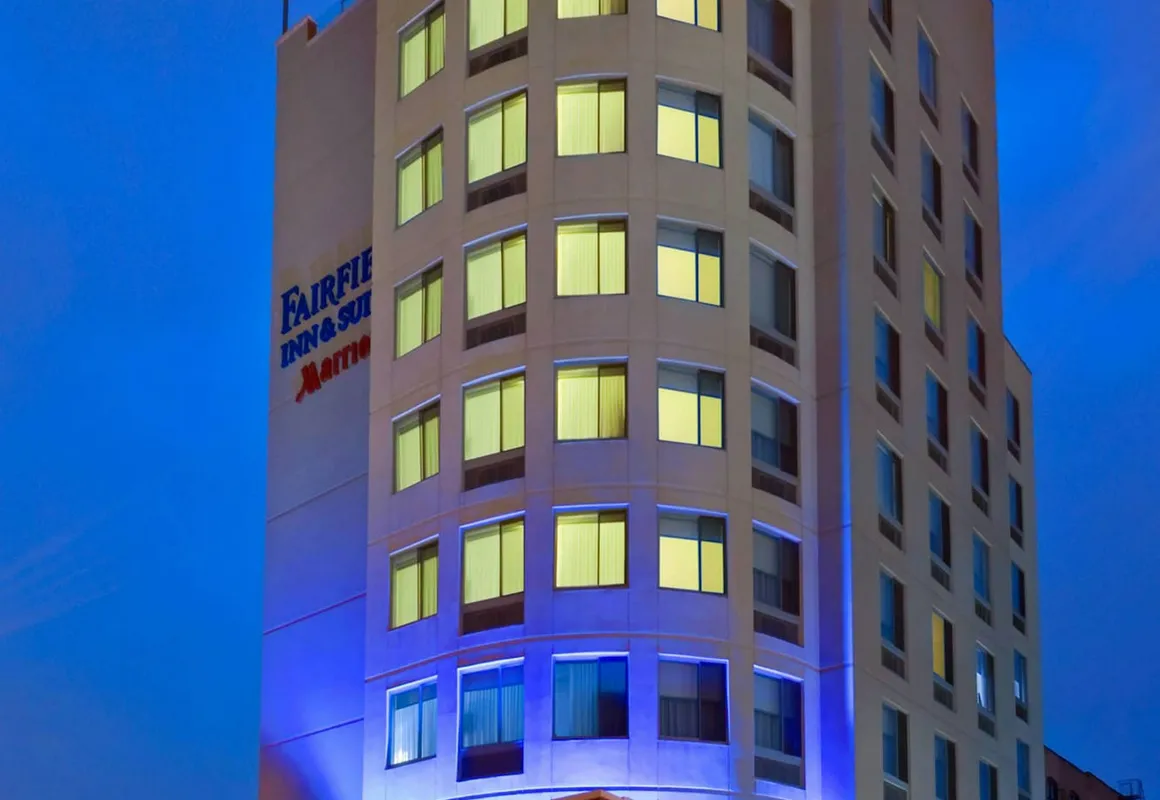 Fairfield Inn & Suites by Marriott New York Brooklyn hotel hero
