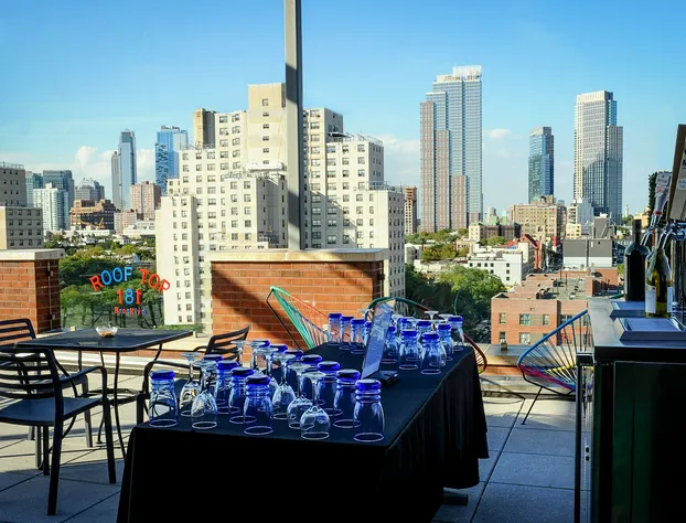 Fairfield Inn & Suites by Marriott New York Brooklyn hotel detail image 4