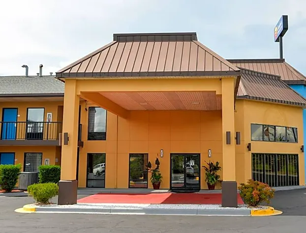 Baymont by Wyndham Santee hotel detail image 3