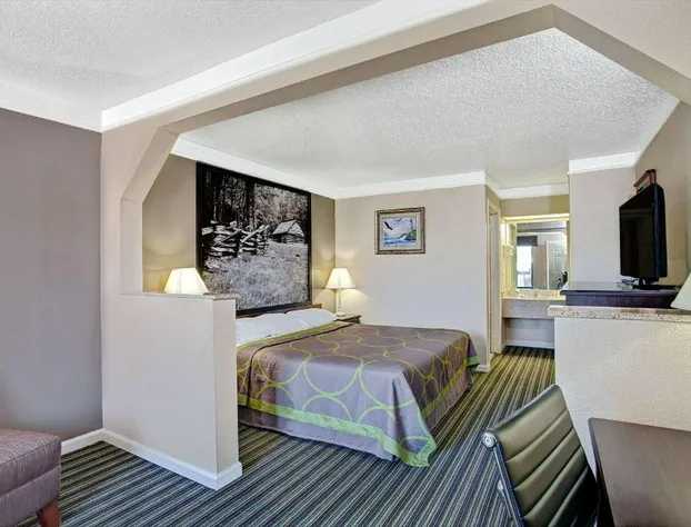Super 8 by Wyndham Knoxville East hotel detail image 2
