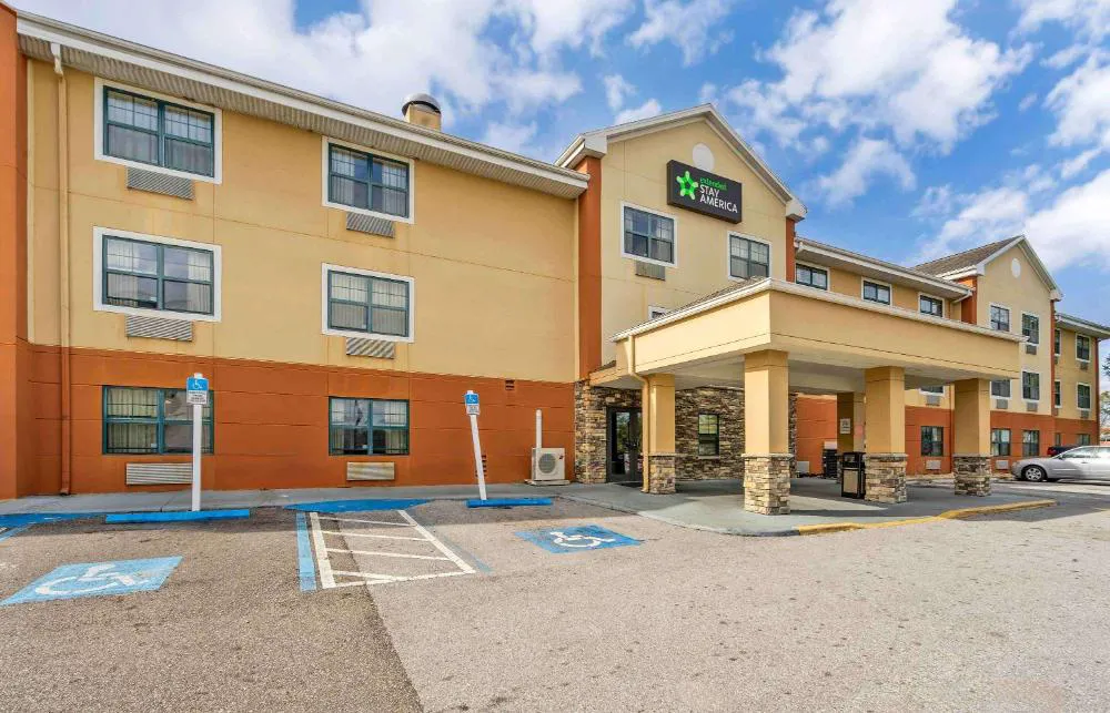 Extended Stay America Select Suites Tampa N USF Attractions hotel hero