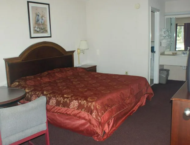 Patriot Inn - Register hotel detail image 2