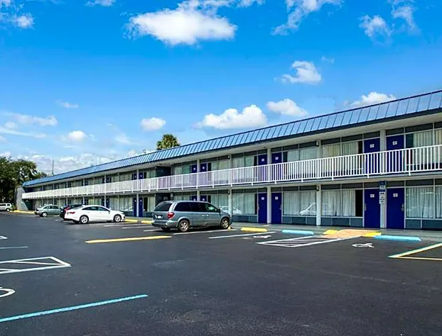 Days Inn by Wyndham Orlando Downtown hotel detail image 1