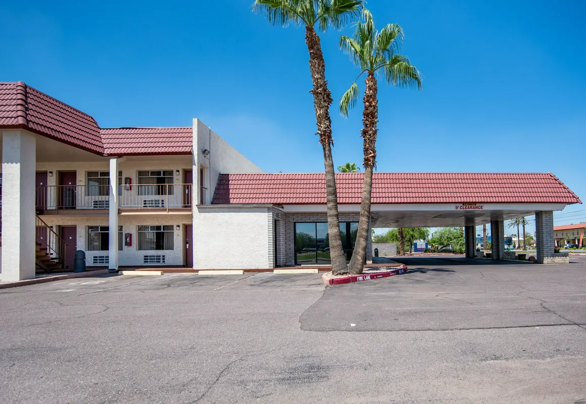 Red Roof Inn Mesa hotel hero