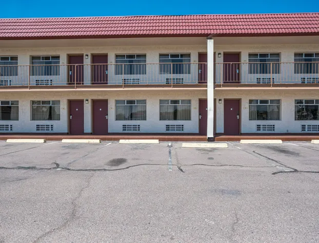 Red Roof Inn Mesa hotel detail image 1