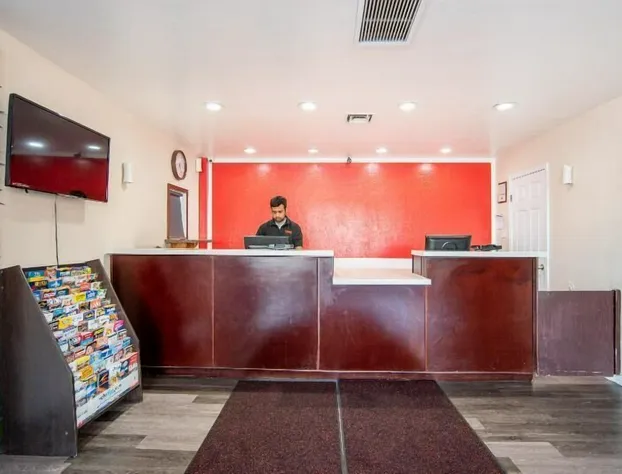 Red Roof Inn Mesa hotel detail image 2