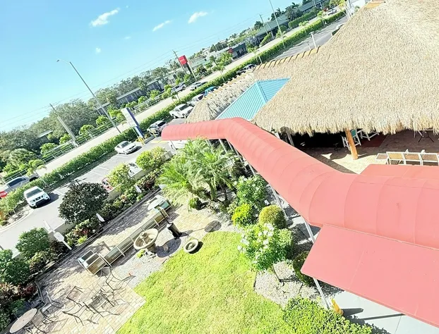 Lantern Inn & Suites hotel detail image 4