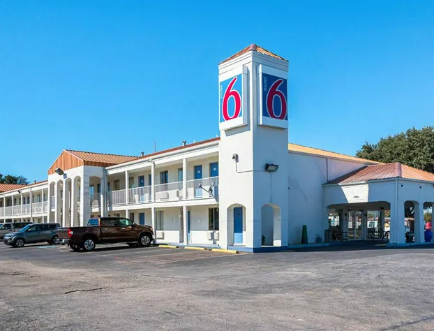 Motel 6 Round Rock, TX hotel detail image 2