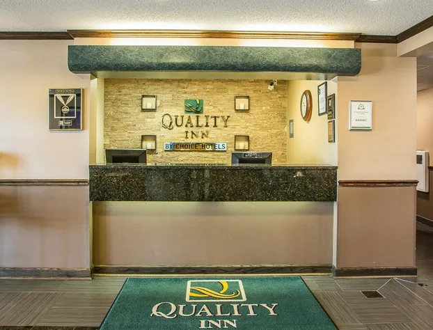 Quality Inn Elgin I-90 hotel detail image 3