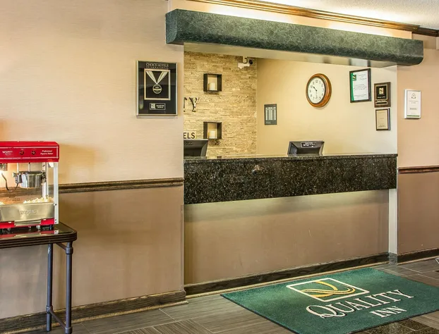 Quality Inn Elgin I-90 hotel detail image 4