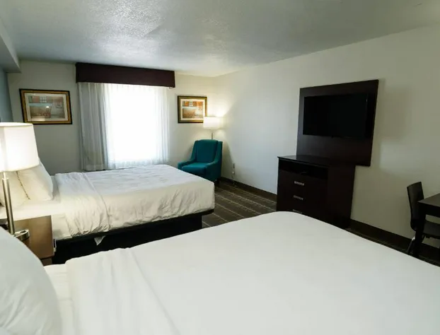 MainStay Suites Knoxville North I-75 hotel detail image 4