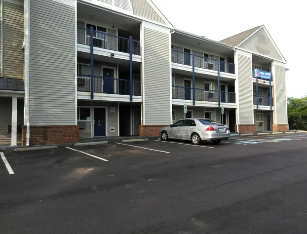 Studio 6 Extended Stay - Greensboro, NC - I-40 hotel detail image 2