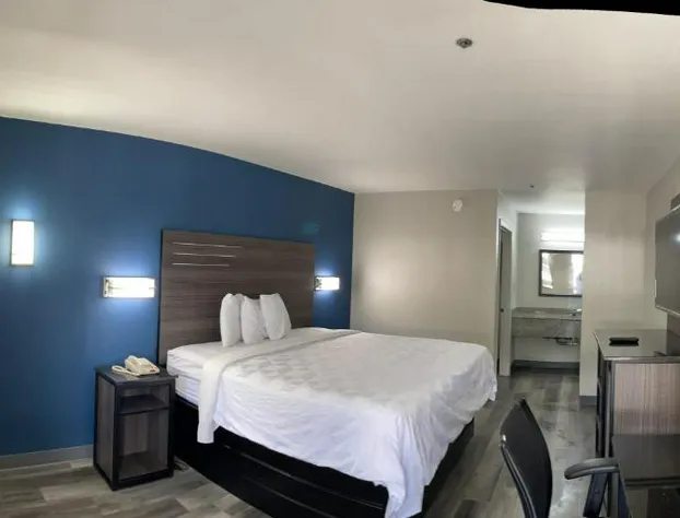 Griffin Inn and Suites hotel detail image 1