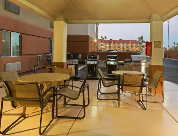 Sonesta Simply Suites Las Vegas Convention Center hotel detail image 3