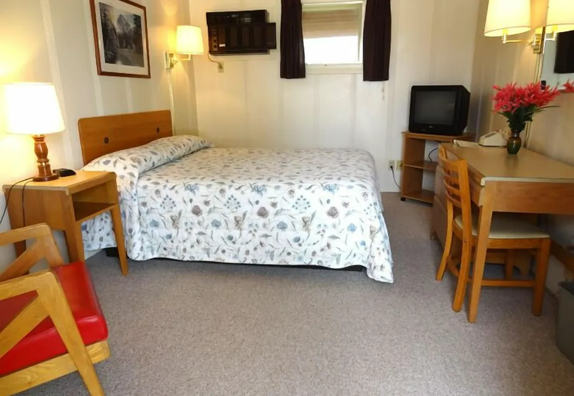 Cresco Motel hotel hero