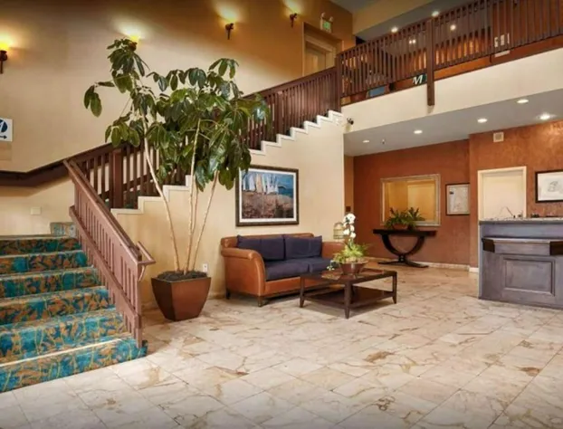 Pacifica Lighthouse Hotel Trademark Collection by Wyndham hotel detail image 3