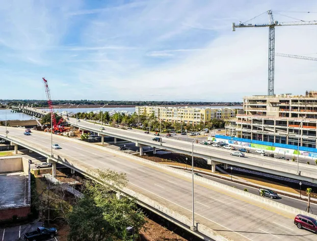 Comfort Inn Downtown Charleston hotel detail image 4