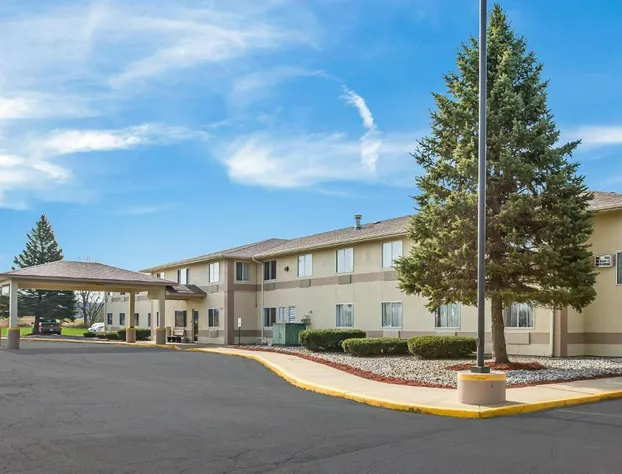Americas Best Value Inn Charlotte, MI hotel detail image 1