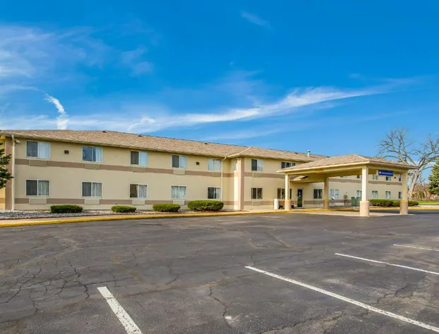 Americas Best Value Inn Charlotte, MI hotel detail image 3