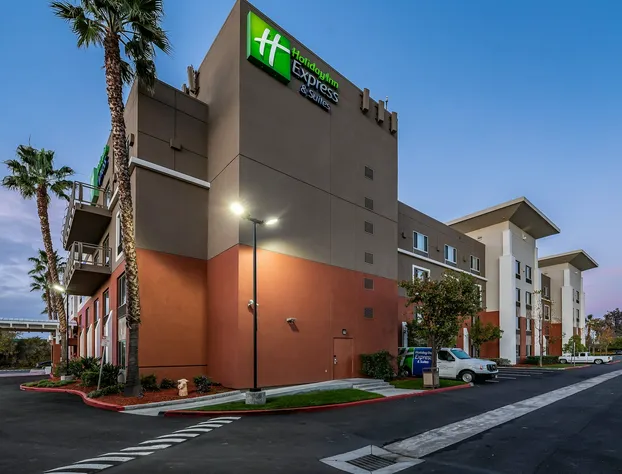 Holiday Inn Express Fremont-Milpitas Central by IHG hotel detail image 2