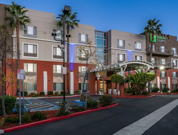 Holiday Inn Express Fremont-Milpitas Central by IHG hotel detail image 3