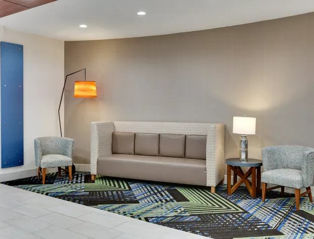 Holiday Inn Express & Suites San Antonio NW near SeaWorld by IHG hotel detail image 4