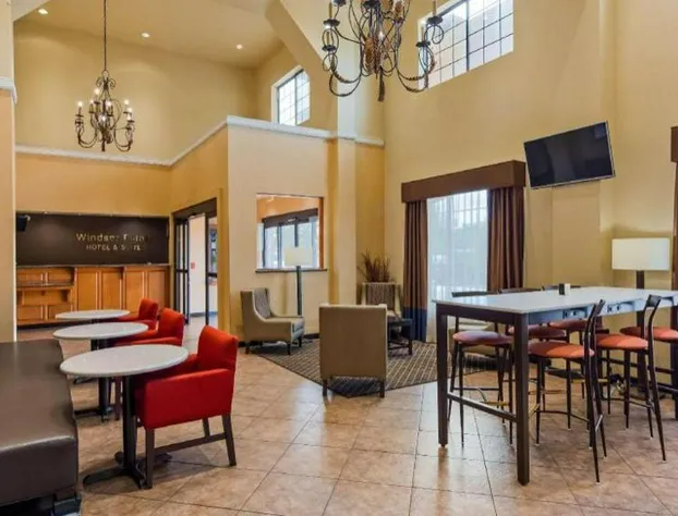 Best Western Windsor Pointe Hotel & Suites-Frost Bank Center hotel detail image 2