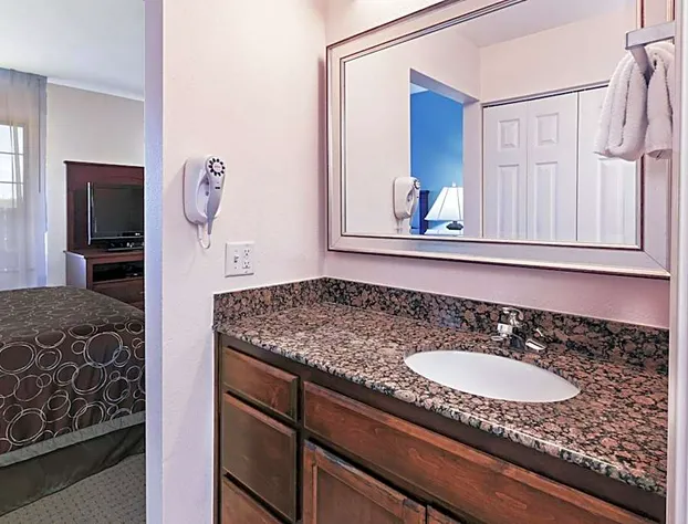 Staybridge Suites San Antonio NW Near Six Flags Fiesta, an IHG Hotel hotel detail image 4