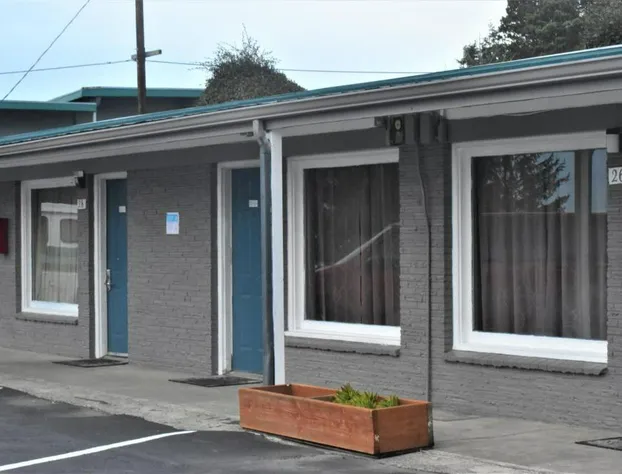 Blue Coast Inn and Suites hotel detail image 1