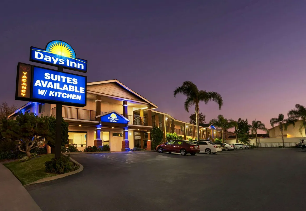 Days Inn & Suites San Diego / SDSU hotel hero