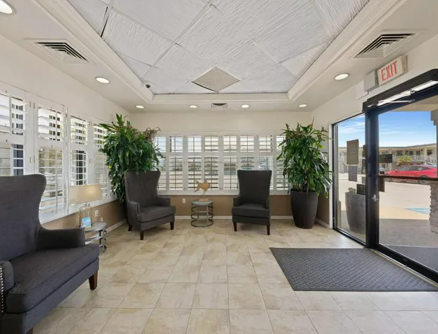 Best Western Plus Holiday Sands Inn & Suites hotel detail image 4