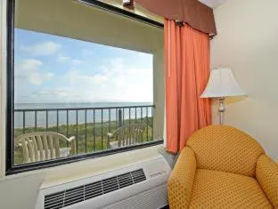 Best Western Plus Holiday Sands Inn & Suites hotel detail image 2