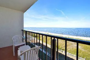 Best Western Plus Holiday Sands Inn & Suites hotel detail image 3