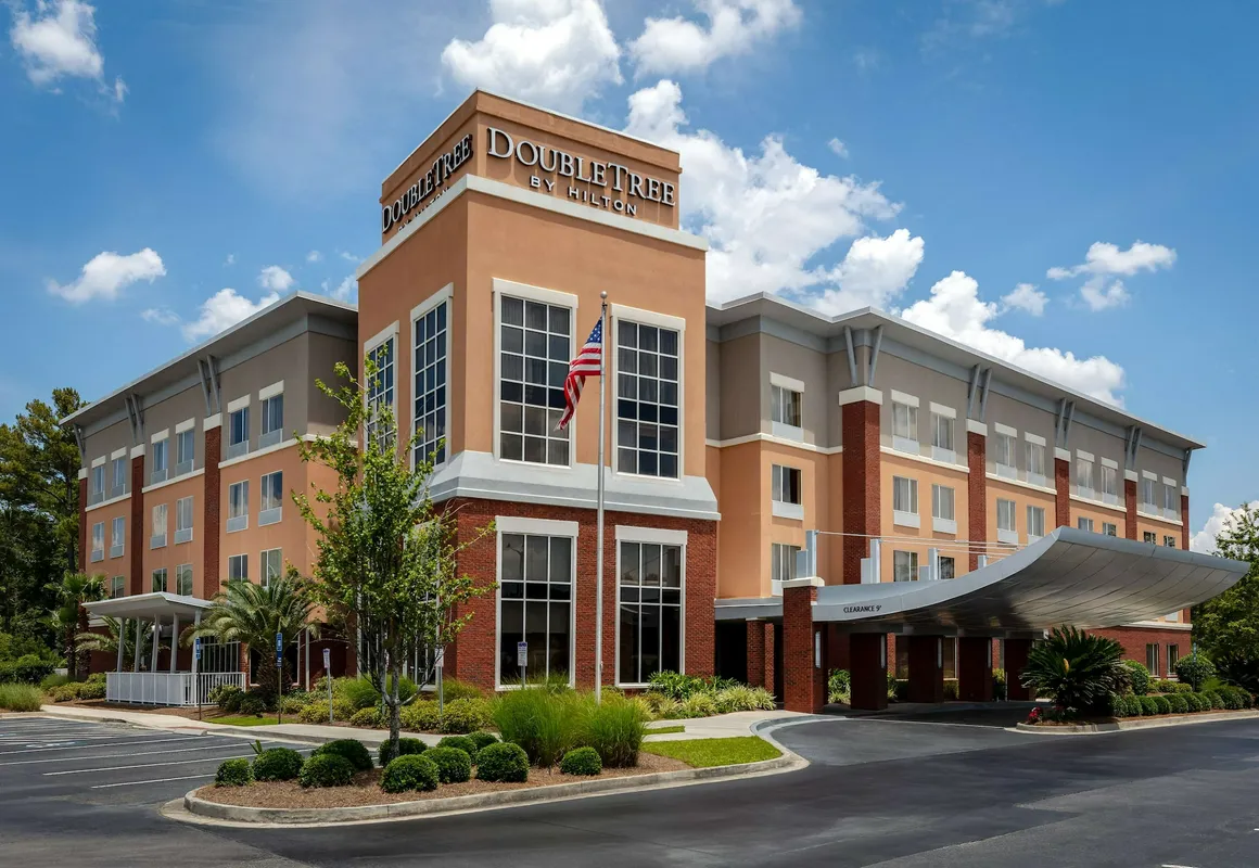 DoubleTree by Hilton Hotel Savannah Airport hotel hero