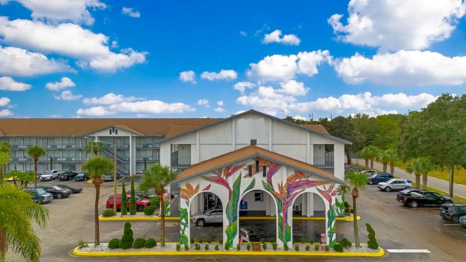 Home 1 Suites Extended Stay - Kissimmee hotel hero